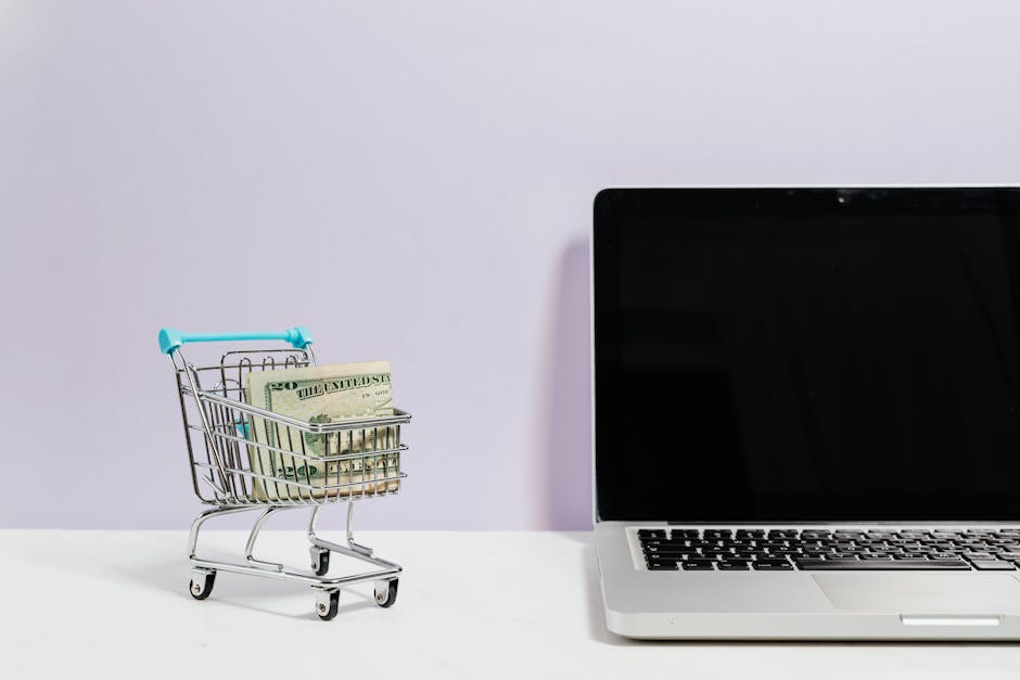 open laptop with  cart on screen