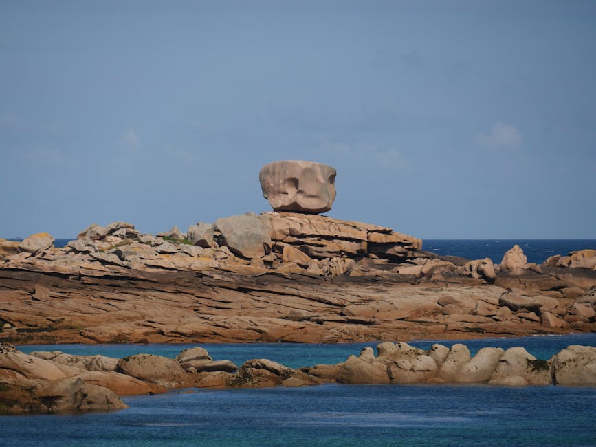 pink granite rocks and cove in Brittany